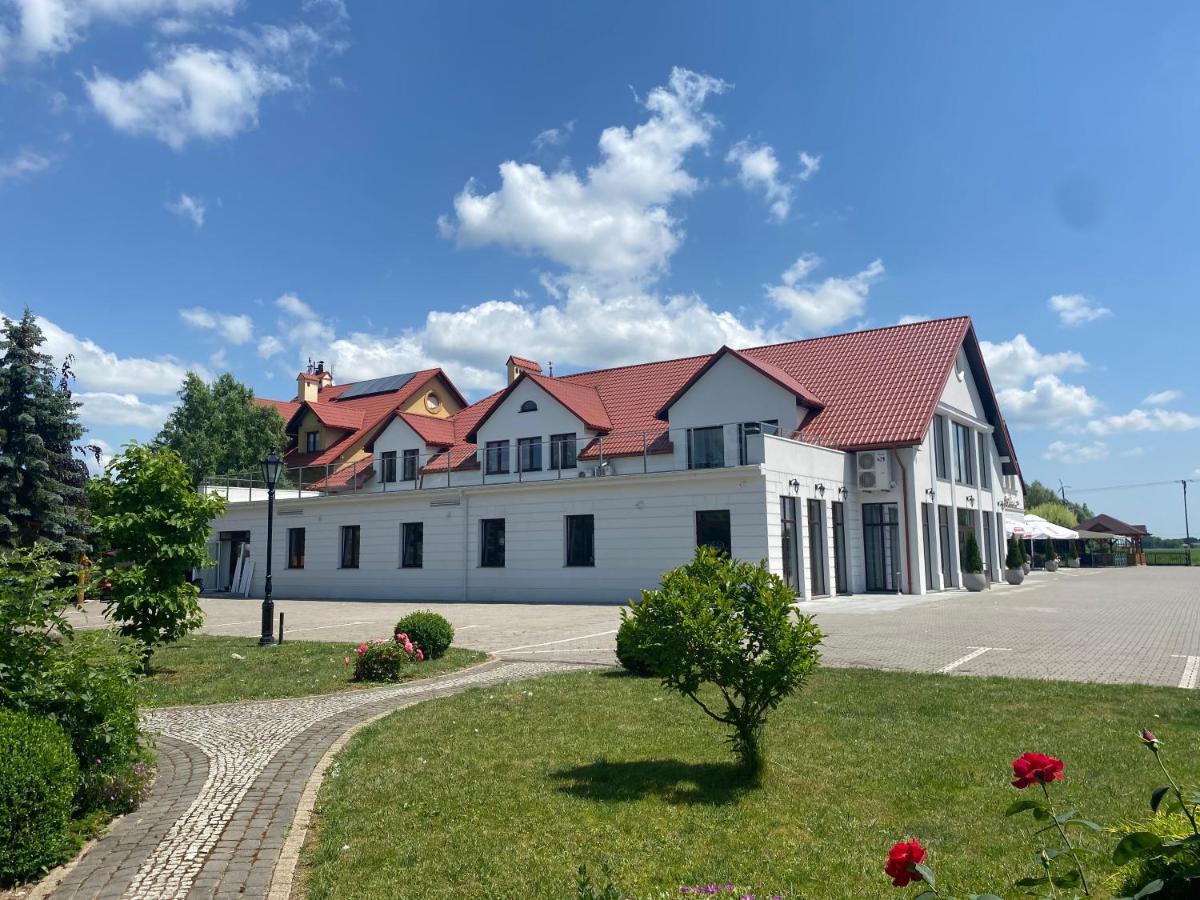Polonez Hotel Tuczempy